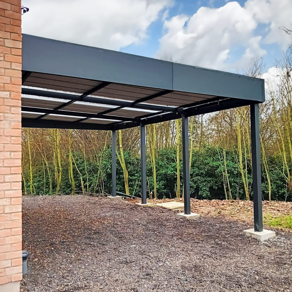 Réalisation d'un carport ouvert simple à Bethune