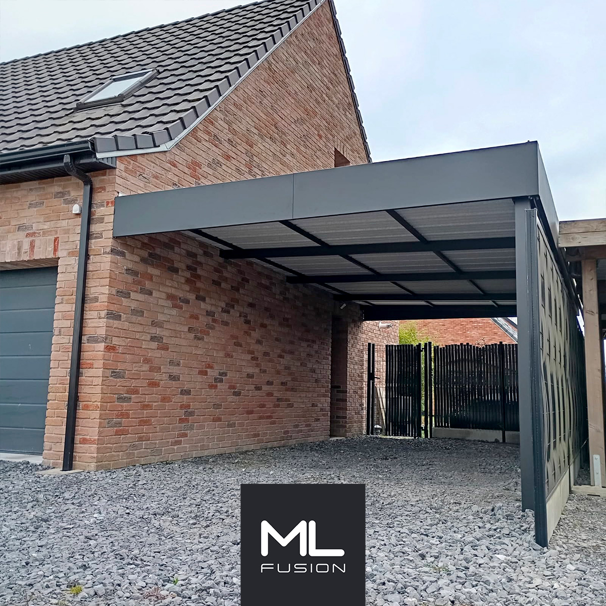 Carport Aluminium Attenant – Réalisation à Tourcoing