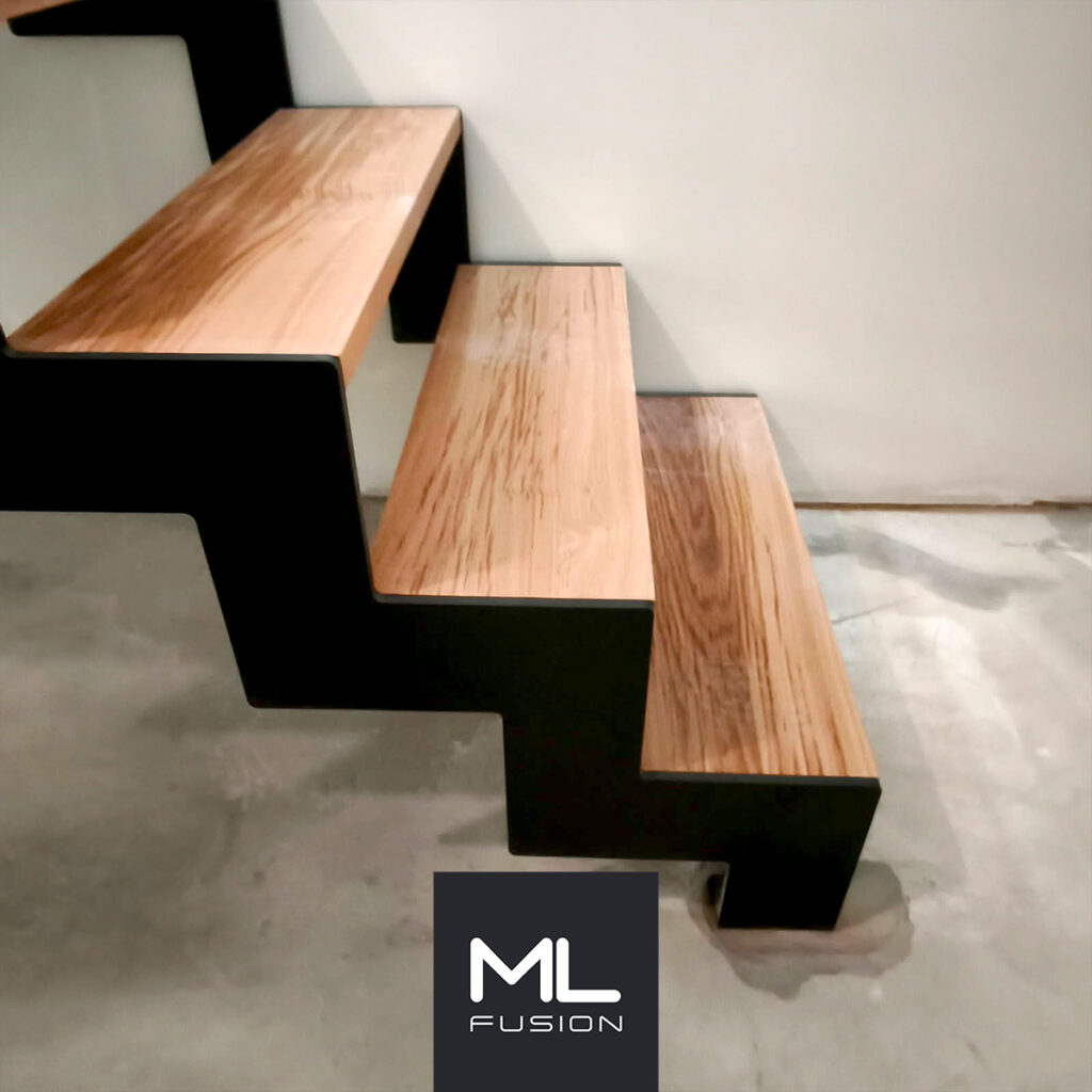 Escalier Droit Mondrian 700