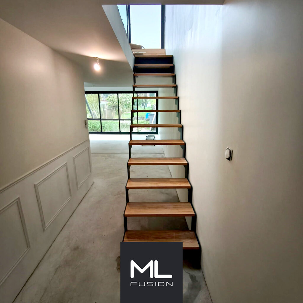 Escalier Droit Mondrian 700