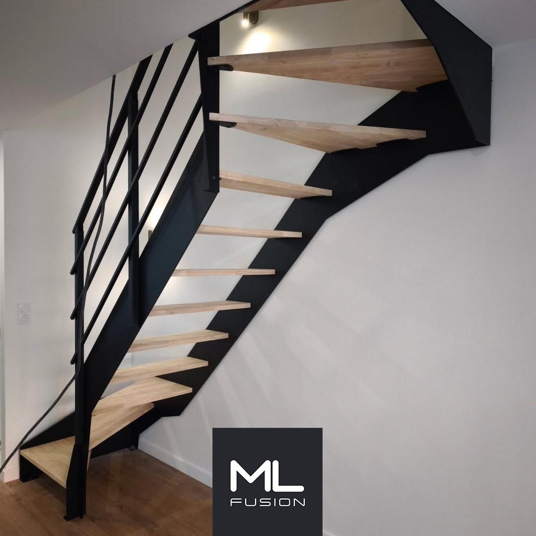 Escalier Modèle Rothko métal et bois à Lille