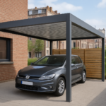 un prompt pour générer une image d'un carport moderne sur-mesure dans un environnement urbain à Lille.