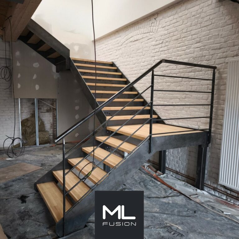 Double Quart Tournant