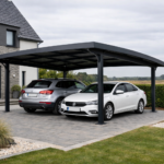 Illustration d'un carport autoportant dans une maison contemporaine en Hauts-de-France