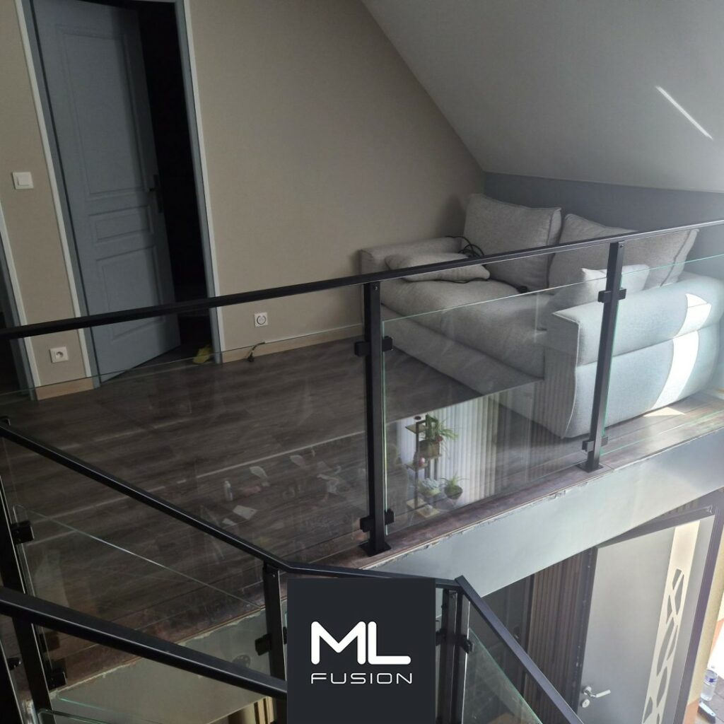 escalier-interieur-verre-metal-5